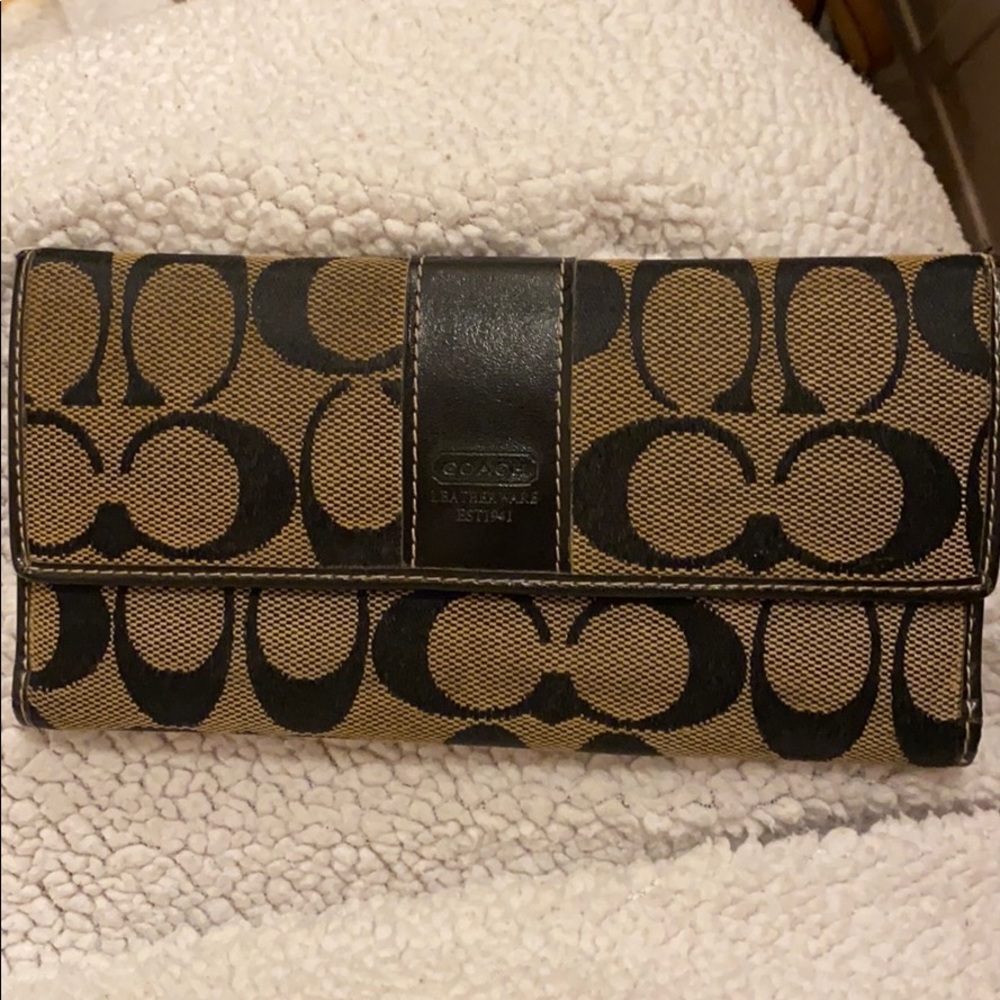 Used Coach wallet